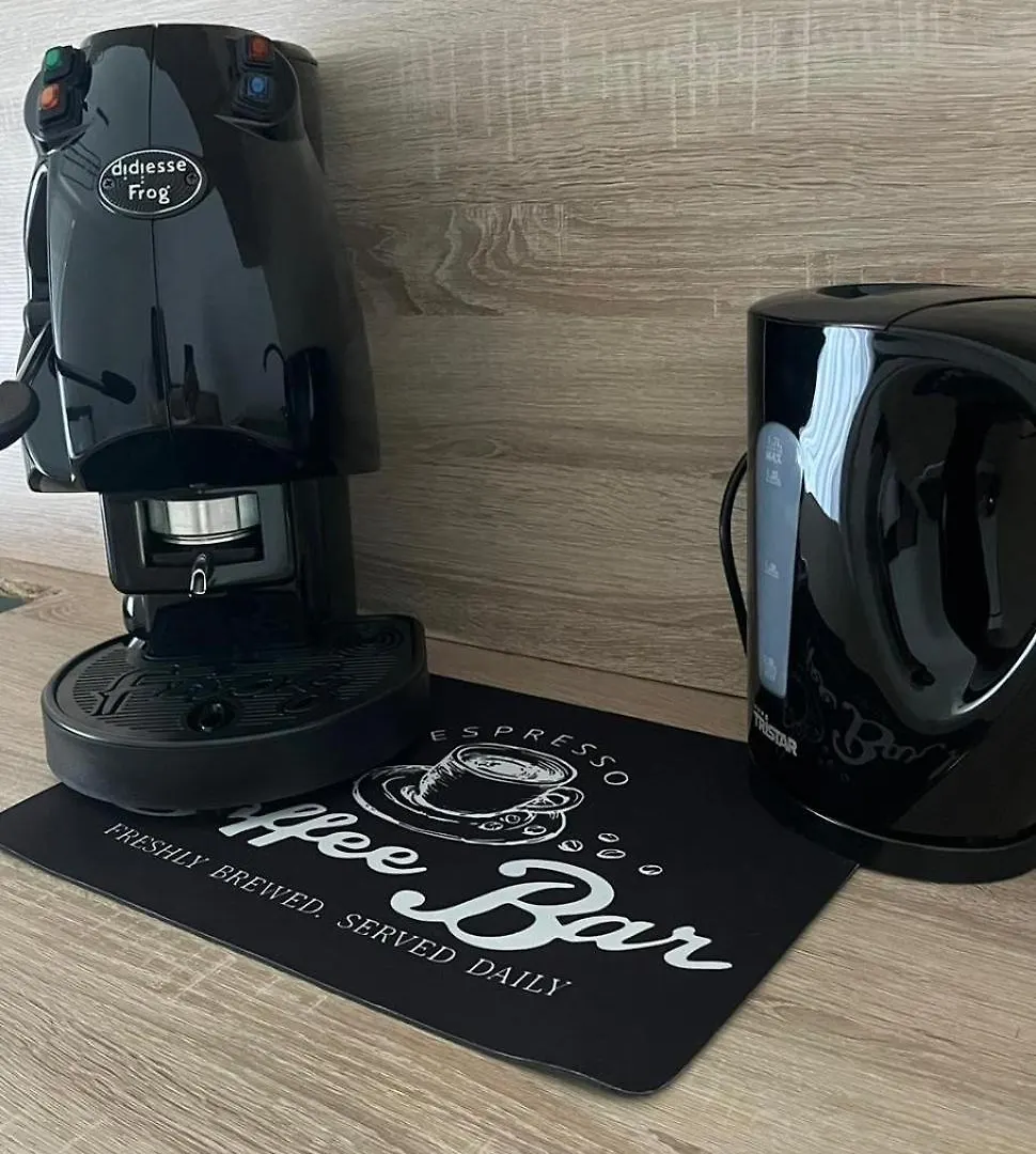 Alojamento de Acomodação e Pequeno-almoço B&B Garibaldi Road Nápoles Itália